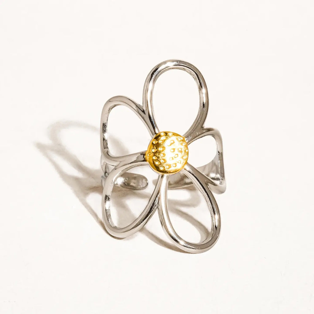 Sunday Flower Ring